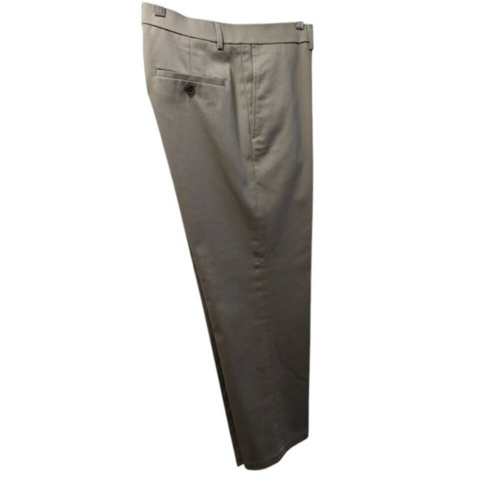 HAGGAR Clothing Straight Fit Men’s Beige Pants Size 34Wx29L